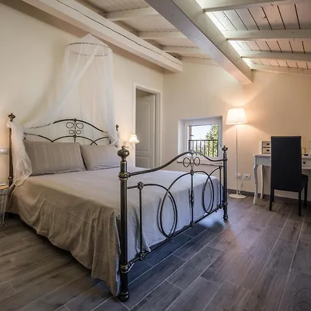 Bed & Breakfast Agriturismo Maison 1933 Caprino Veronese