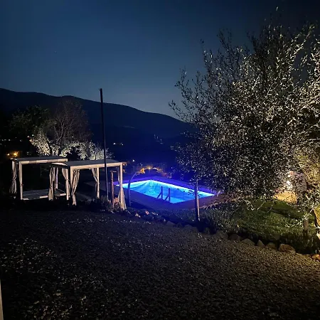 Maison 1933 Bed & Breakfast
