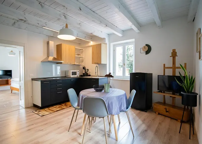 Maison 1933 Oda ve Kahvaltı 4*