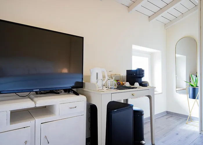 Maison 1933 Oda ve Kahvaltı 4*